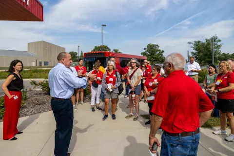 Veterinary Diagnostic Lab tour group outside of the building